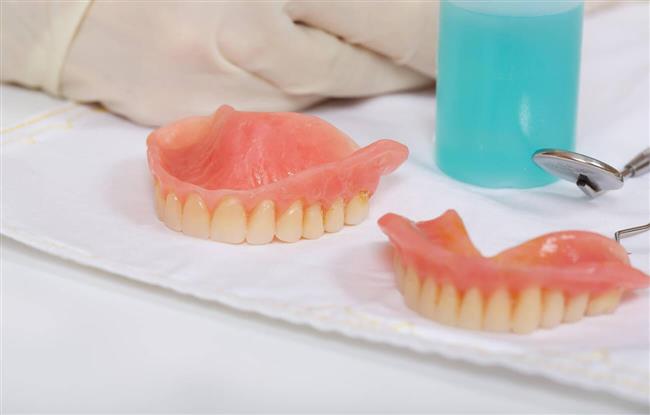 مواد و طراحی پروتز فلکسی